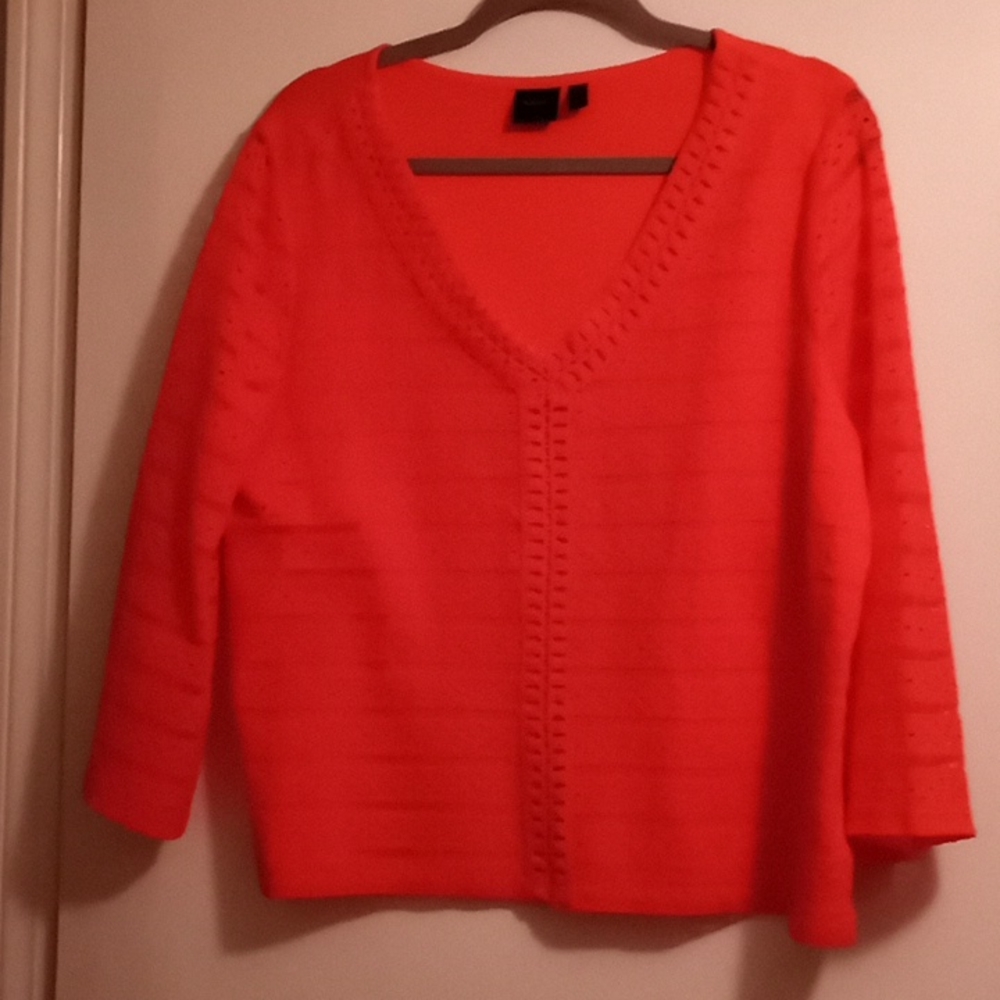 Woman's size XL Rafaella top